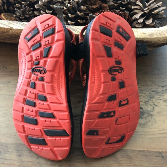 Kid’s Chacos - Picture 2 of 4